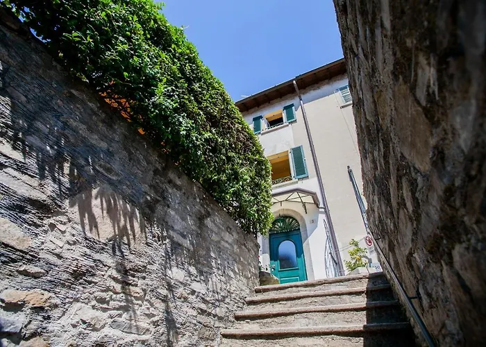 Casa Di Momo Carate Urio